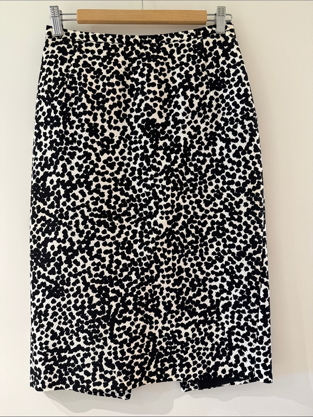 Michael Kors Black & White Printed Pencil Skirt - Size 4